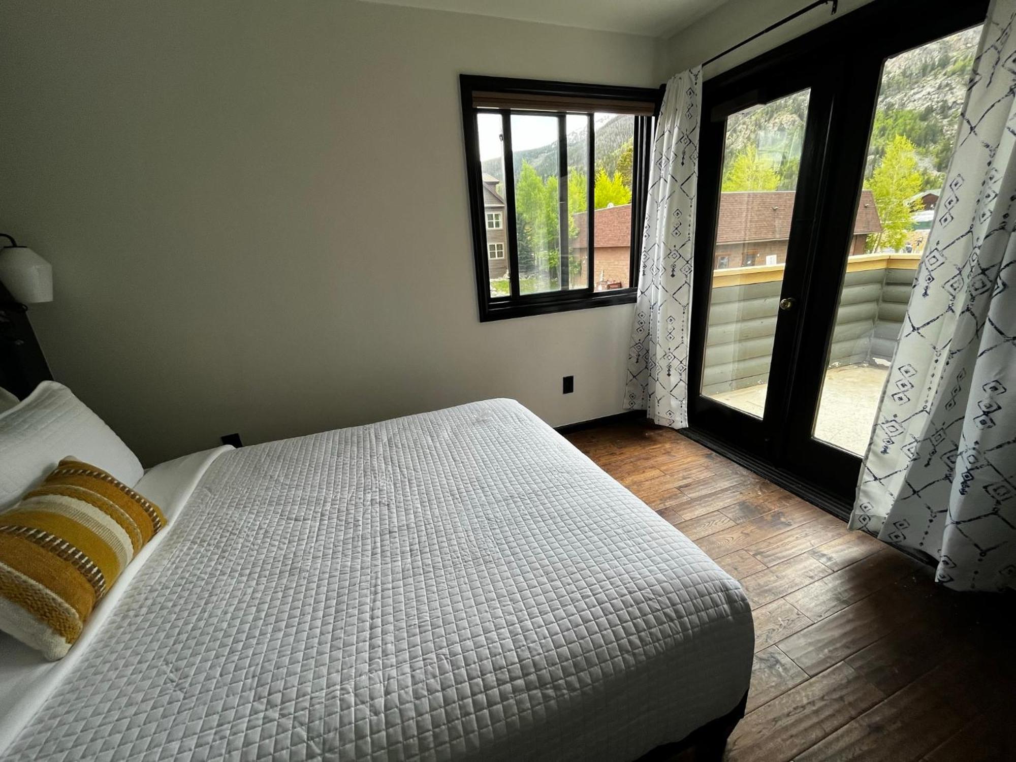 Hotel Frisco Buitenkant foto